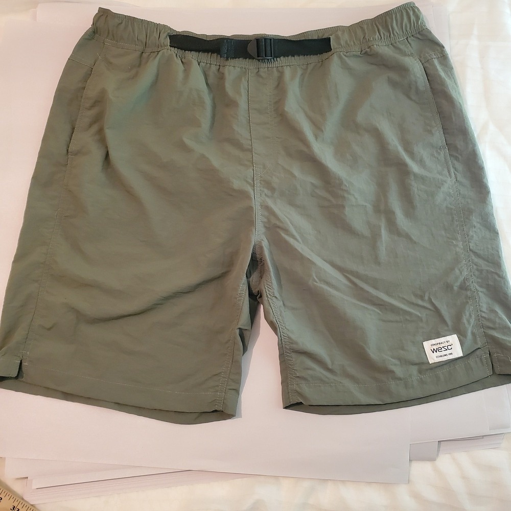 WESC Mens Olive Green Nylon Utility Shorts Mesh Lined Web Belt Hiking 8" Inseam